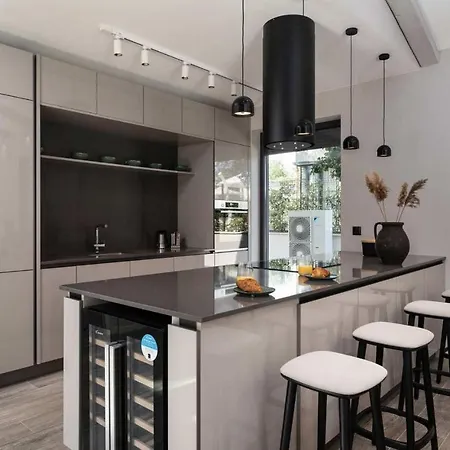 Holiday home Cozy In With Kitchen Porec