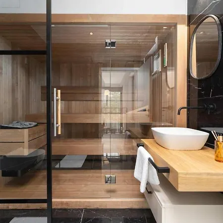 펜션 Cozy In With Kitchen 포레치